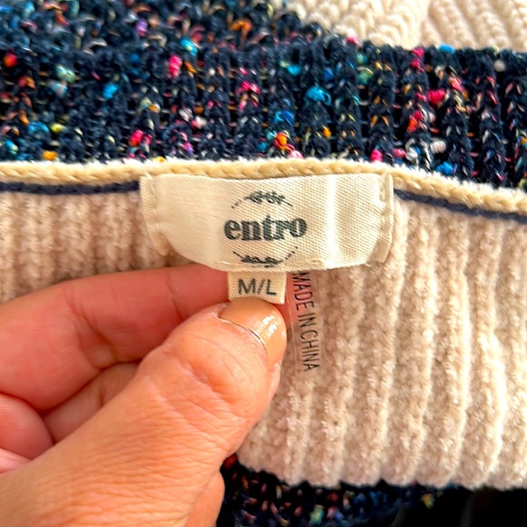 NWOT Entro Chanille Sweater - Picture 8 of 10